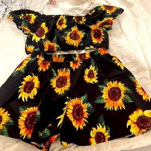 Shein curve size 2x sunflower 2 piece set